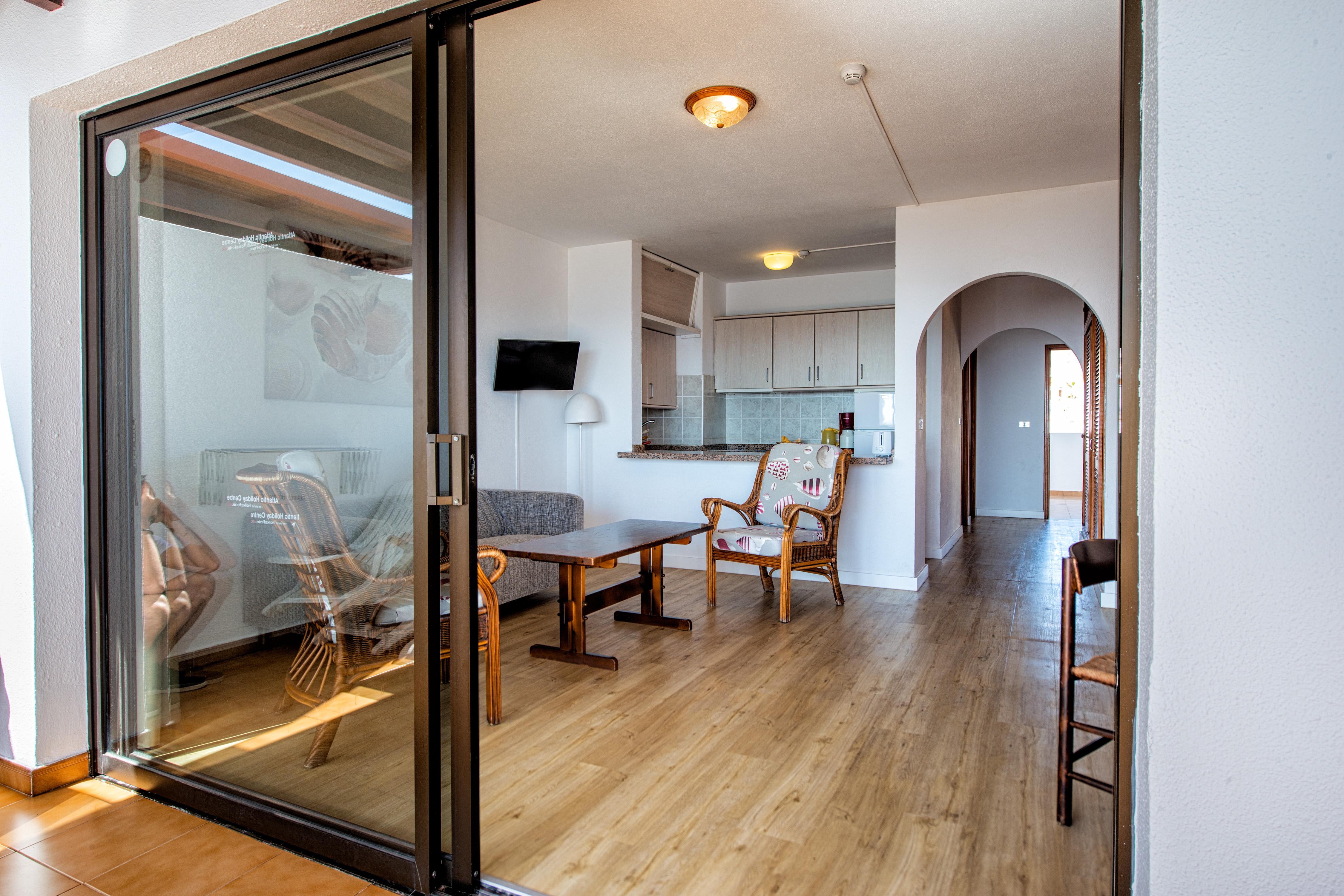 อปาร์ตาเมนโตส อัลบราตรอส Aparthotel กาเยาซัลวาเค ภายนอก รูปภาพ
