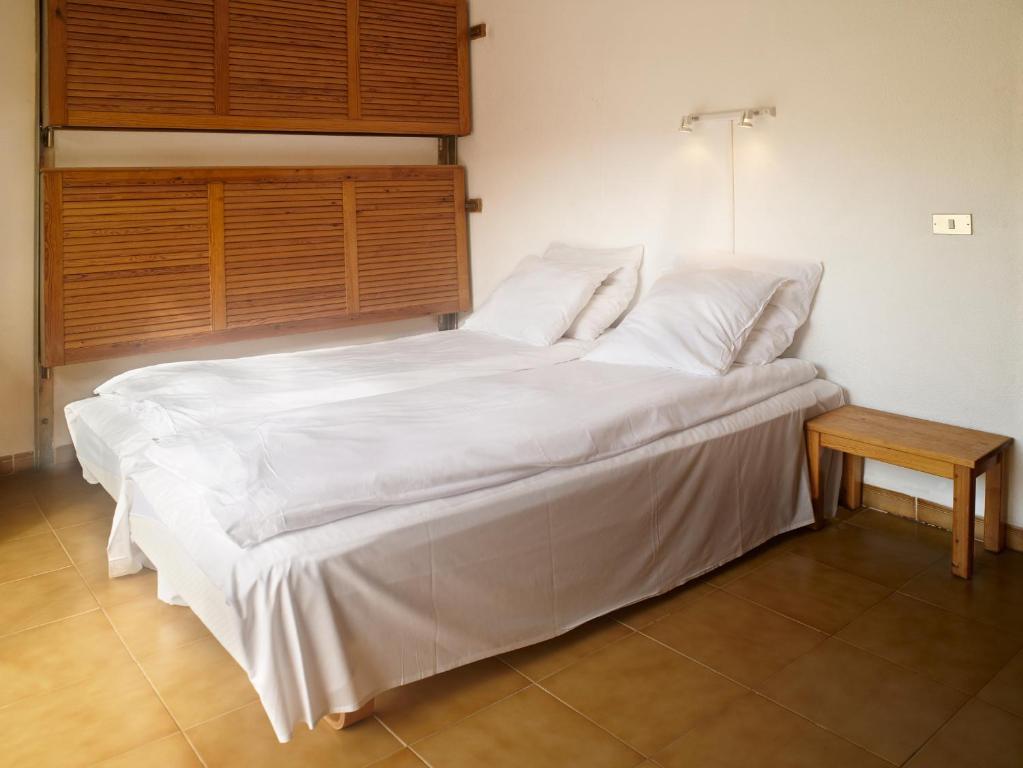 อปาร์ตาเมนโตส อัลบราตรอส Aparthotel กาเยาซัลวาเค ห้อง รูปภาพ