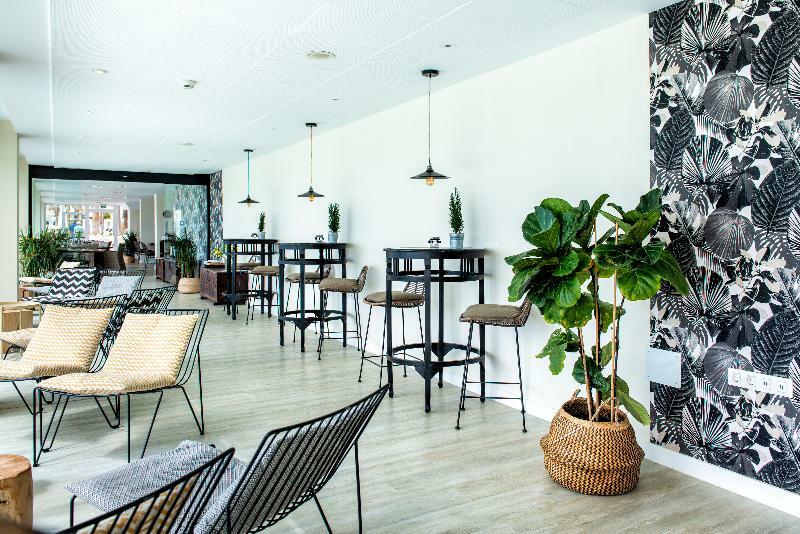 อปาร์ตาเมนโตส อัลบราตรอส Aparthotel กาเยาซัลวาเค ภายนอก รูปภาพ